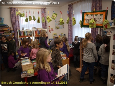 Besuch der Grundschule Amerdingen 20111214_033